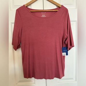 New with Tags  APT. 9.  Essential elbow 3/4 sleeve tee size L